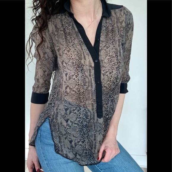 Aritzia sheer silk snakeskin print XS blouse - Picture 3 of 7